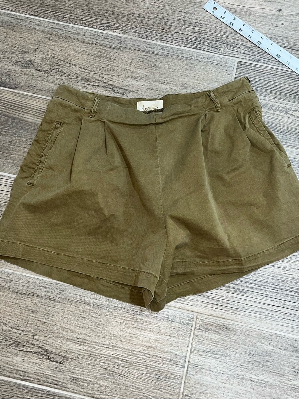 Anthropologie High-Rise Olive Pleated Women's Shorts XL